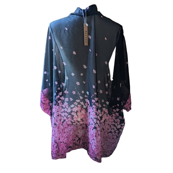 NWT Floral Kimono Small - Picture 2 of 2